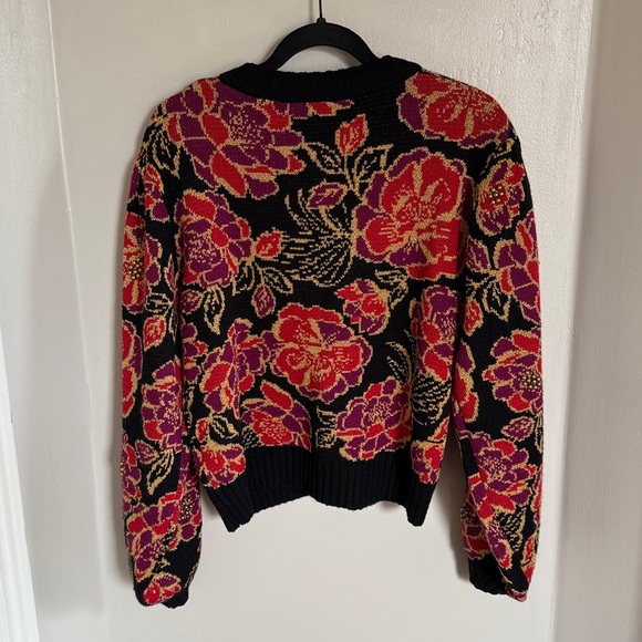 LIKE NEW FARM Rio Floral Shiny Chita Knit Cardigan Sweater - Picture 7 of 11